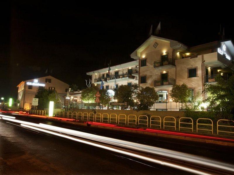 Oc Hotel Lunghezza Esterno foto