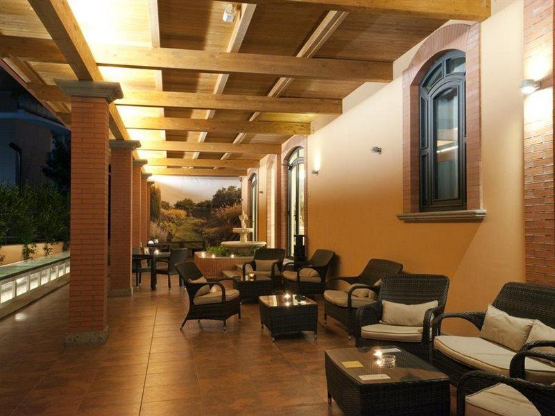 Oc Hotel Lunghezza Esterno foto