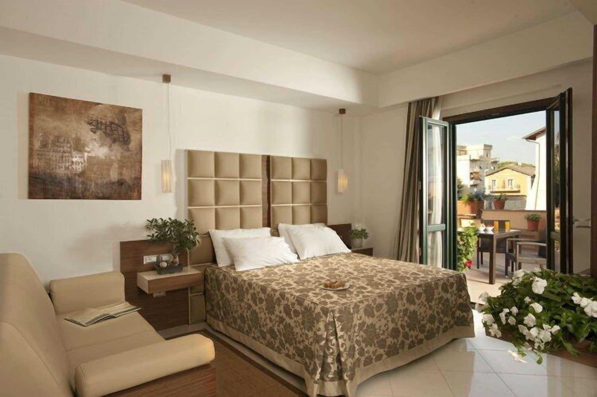 Oc Hotel Lunghezza Esterno foto