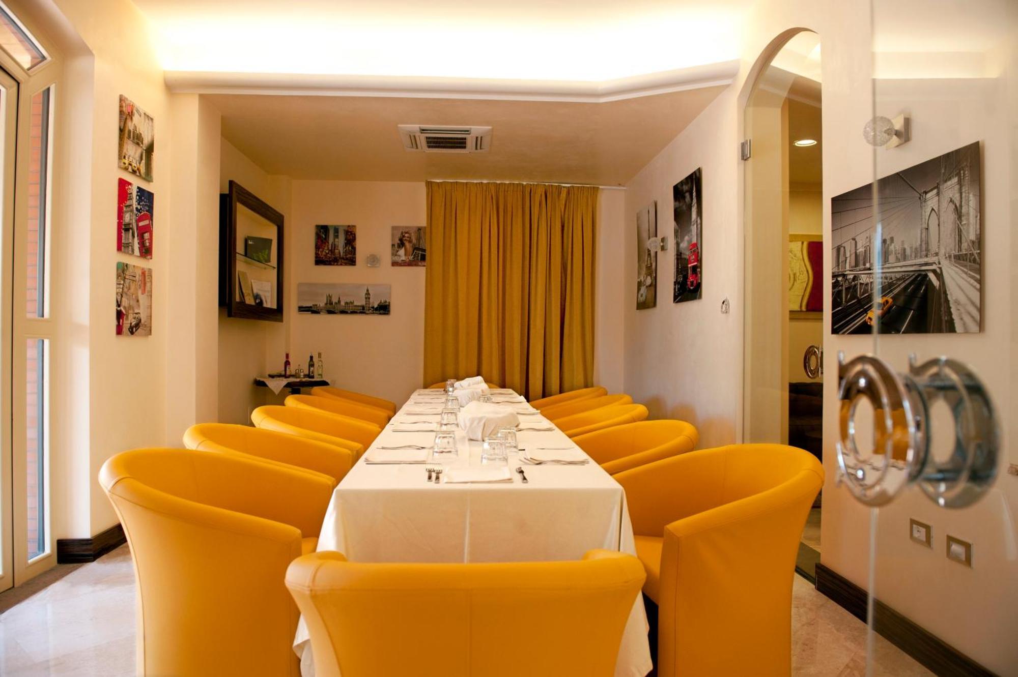 Oc Hotel Lunghezza Esterno foto