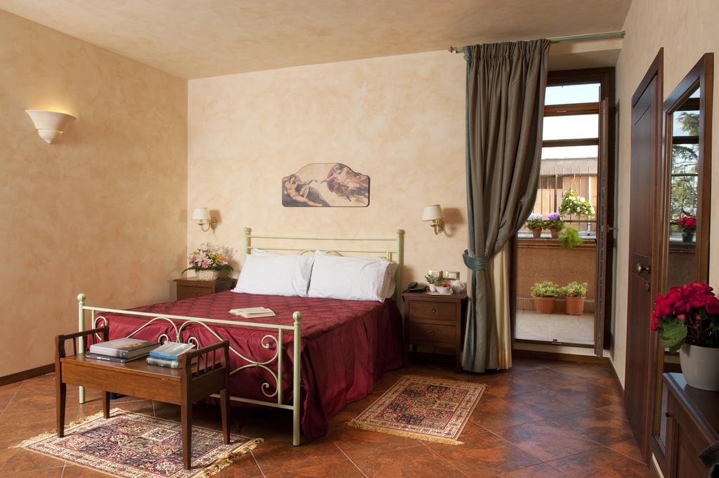 Oc Hotel Lunghezza Esterno foto